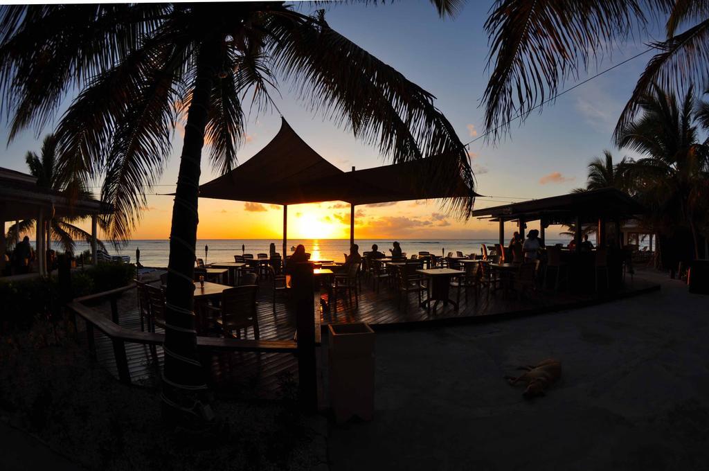 Bohio Dive Resort Cockburn Town Екстер'єр фото